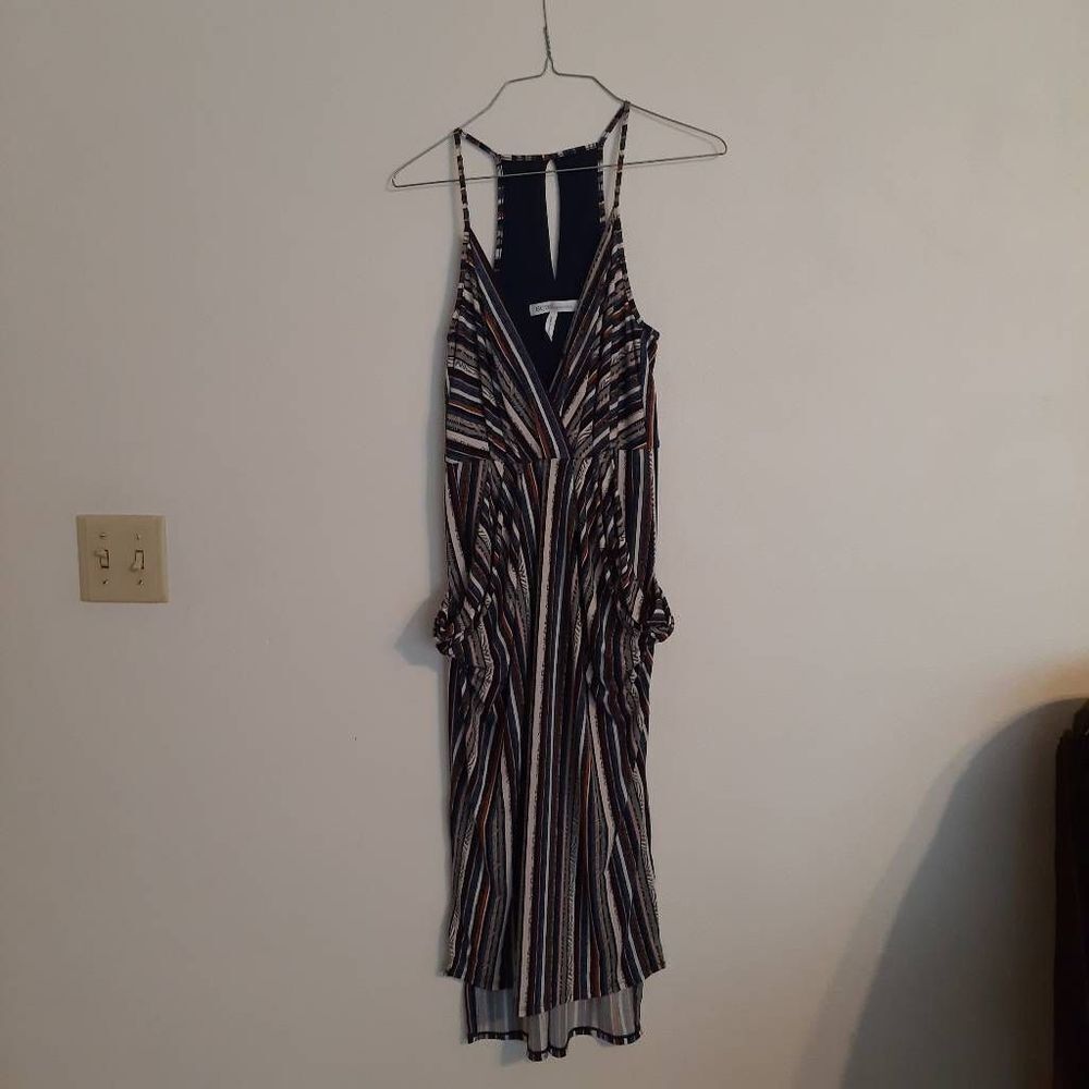 BCBGeneration xs striped dress with pockets